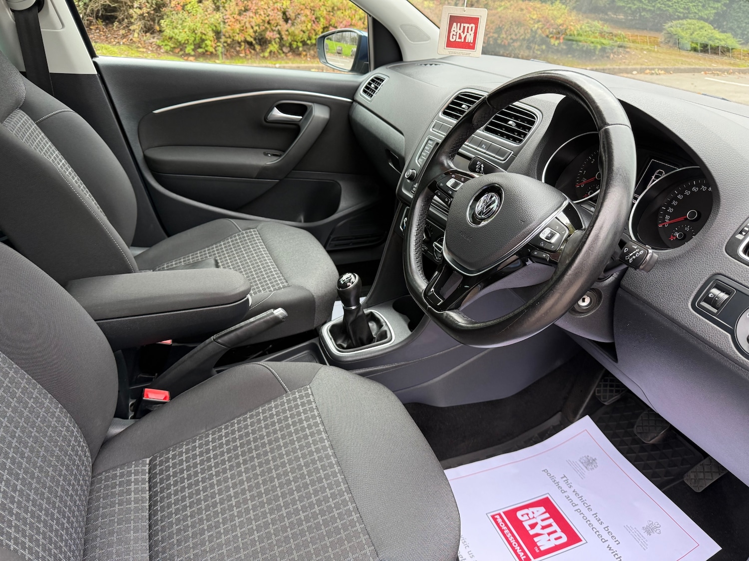 Used Volkswagen Polo 2014 for sale - 76224223: Photo 11