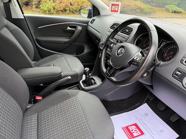 Used Volkswagen Polo 2014 for sale - 76224223: Photo 11