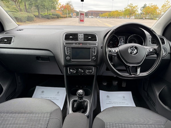 Used Volkswagen Polo 2014 for sale - 76224223: Photo 13