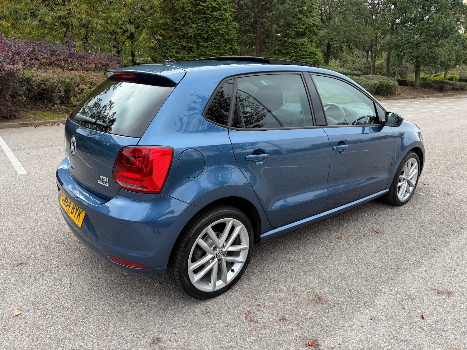 Used Volkswagen Polo 2014 for sale - 76224223: Photo 3