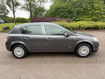 Used Vauxhall Astra 2009 for sale - 79088868: Photo