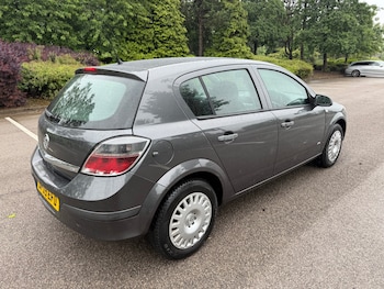 Used Vauxhall Astra 2009 for sale - 79088868: Photo