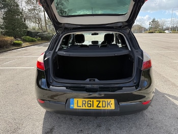 Used Renault Megane 2011 for sale - 78055477: Photo