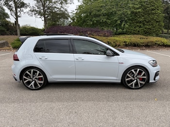 Used Volkswagen Golf 2017 for sale - 75952029: Photo