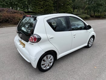 Used Toyota AYGO 2014 for sale - 79667406: Photo