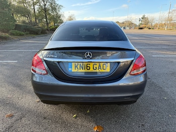 Used Mercedes-Benz C Class 2016 for sale - 76780083: Photo