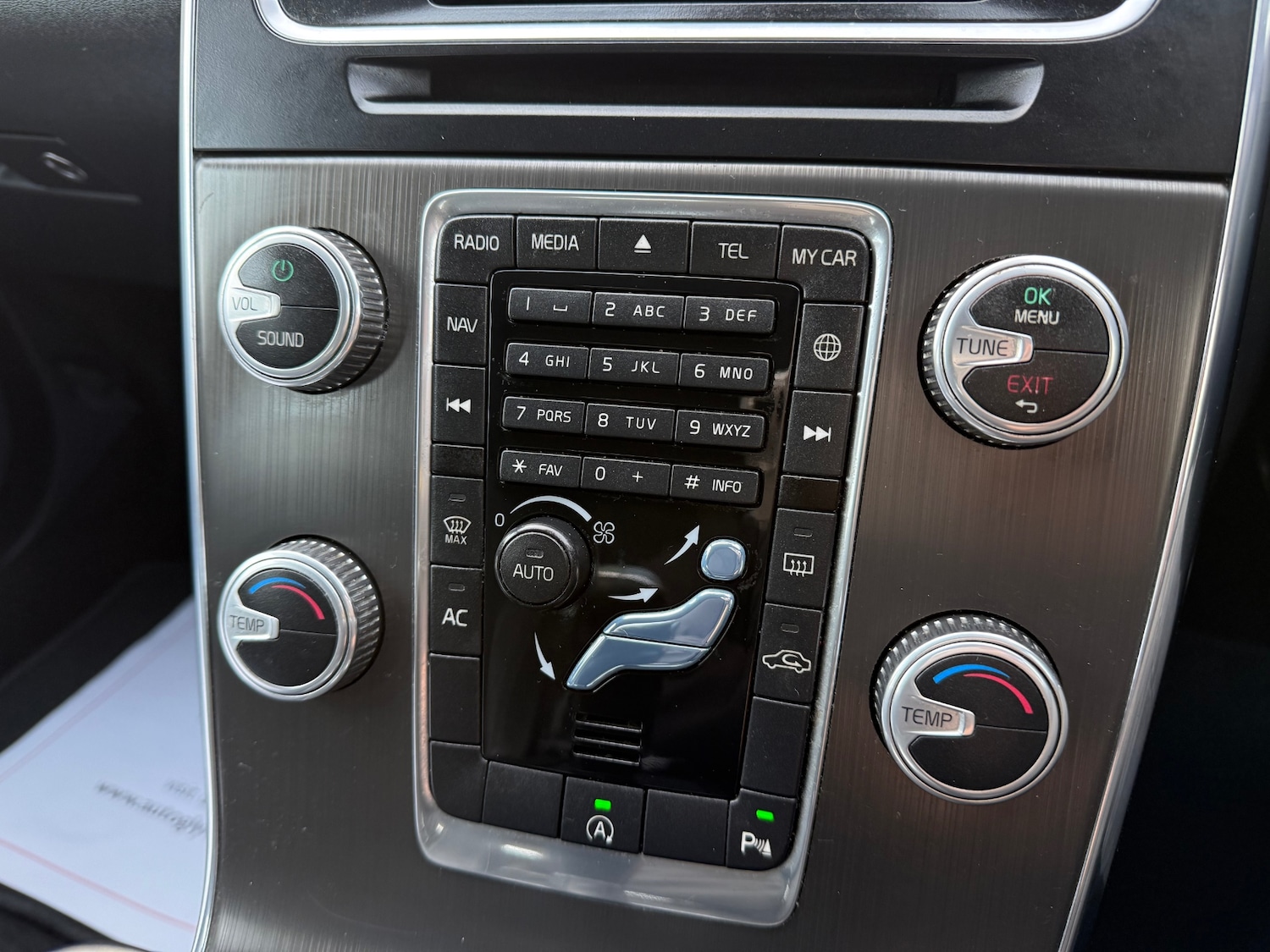 Used Volvo V60 2015 for sale - 77288830: Photo 13