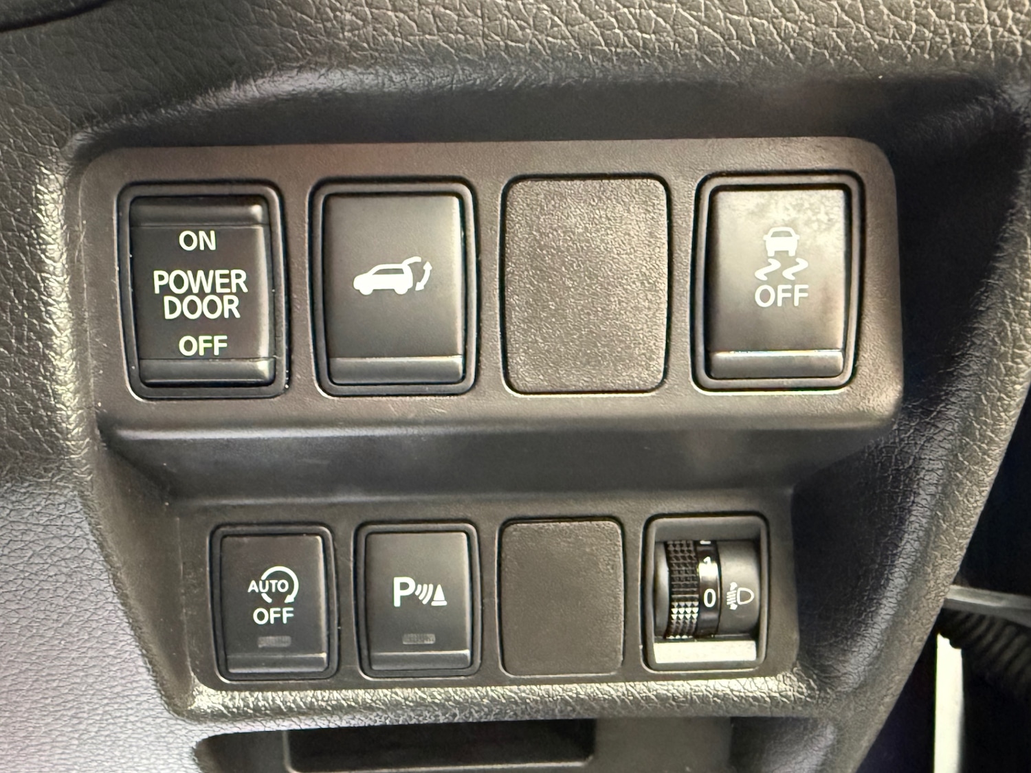 Used Nissan X-Trail 2016 for sale - 77653202: Photo 14