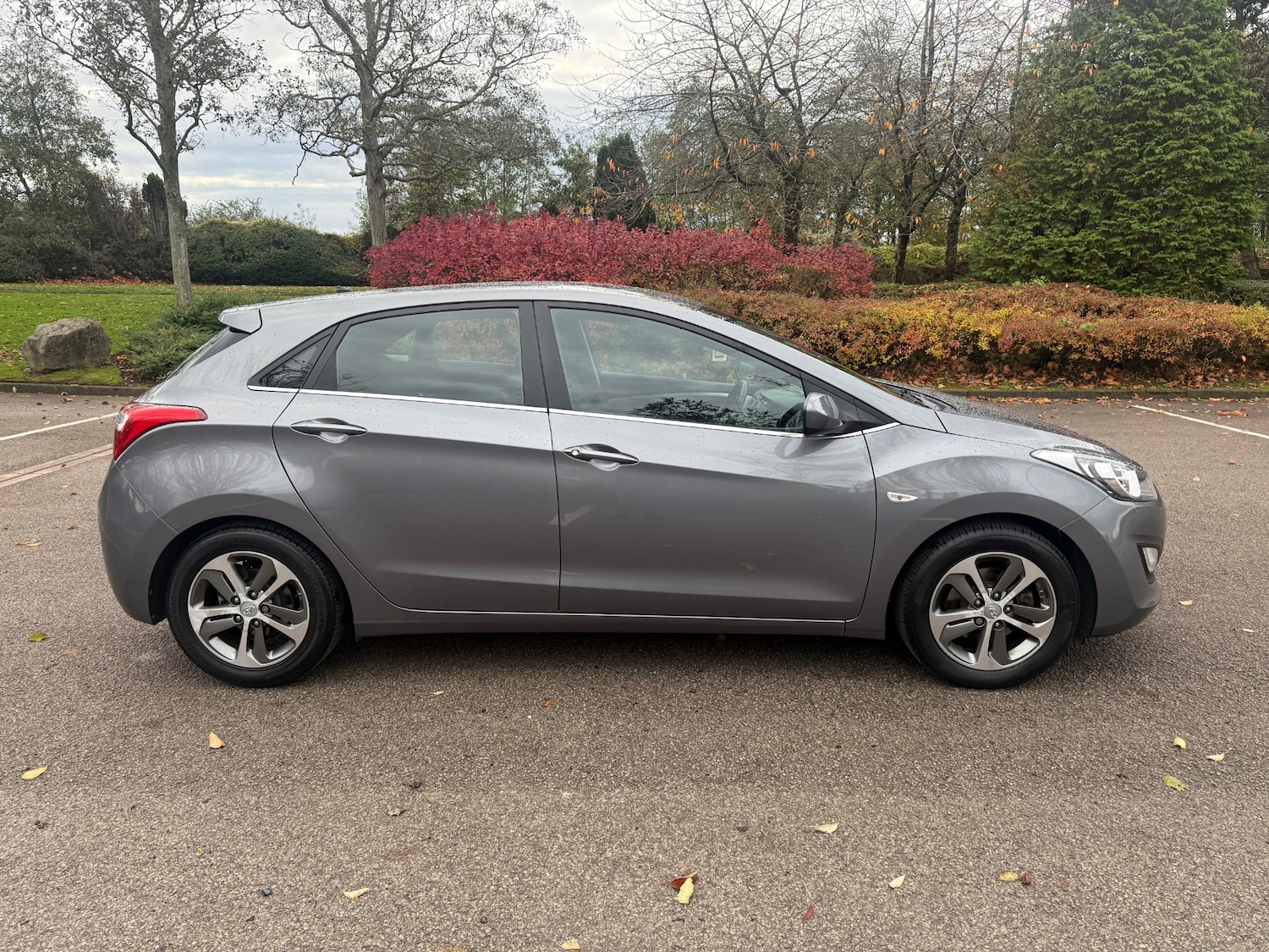 Used Hyundai i30 2015 for sale - 76497067: Photo 2