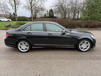 Used Mercedes-Benz C Class 2009 for sale - 77545321: Photo