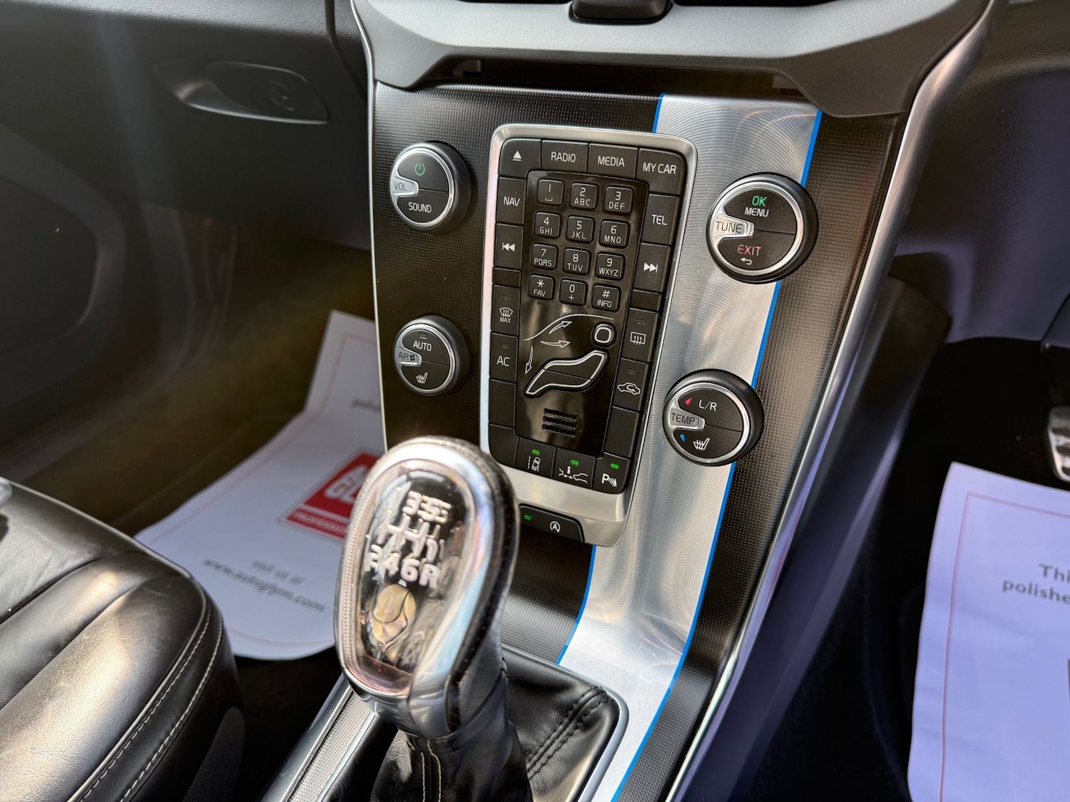 Used Volvo V40 2013 for sale - 77975926: Photo 14