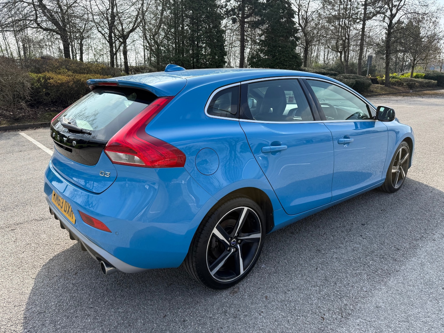 Used Volvo V40 2013 for sale - 77975926: Photo 3