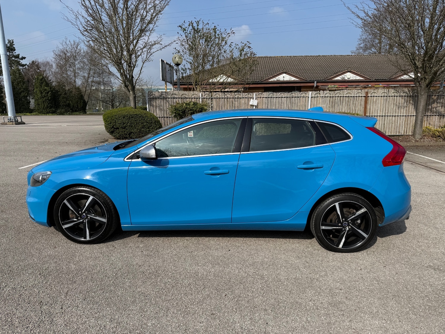 Used Volvo V40 2013 for sale - 77975926: Photo 7