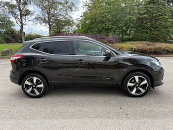 Used Nissan Qashqai 2016 for sale - 75973929: Photo