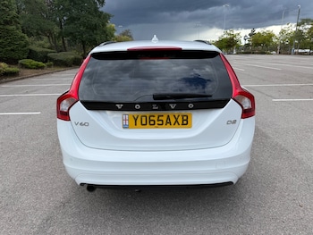 Used Volvo V60 2016 for sale - 75910806: Photo
