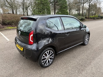 Used Volkswagen up! 2014 for sale - 77493255: Photo