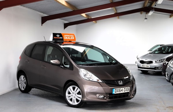 Used Honda Jazz 2014 for sale - 76300698: Photo 3