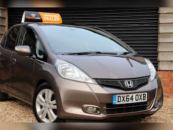 Used Honda Jazz 2014 for sale - 76300698: Photo 4