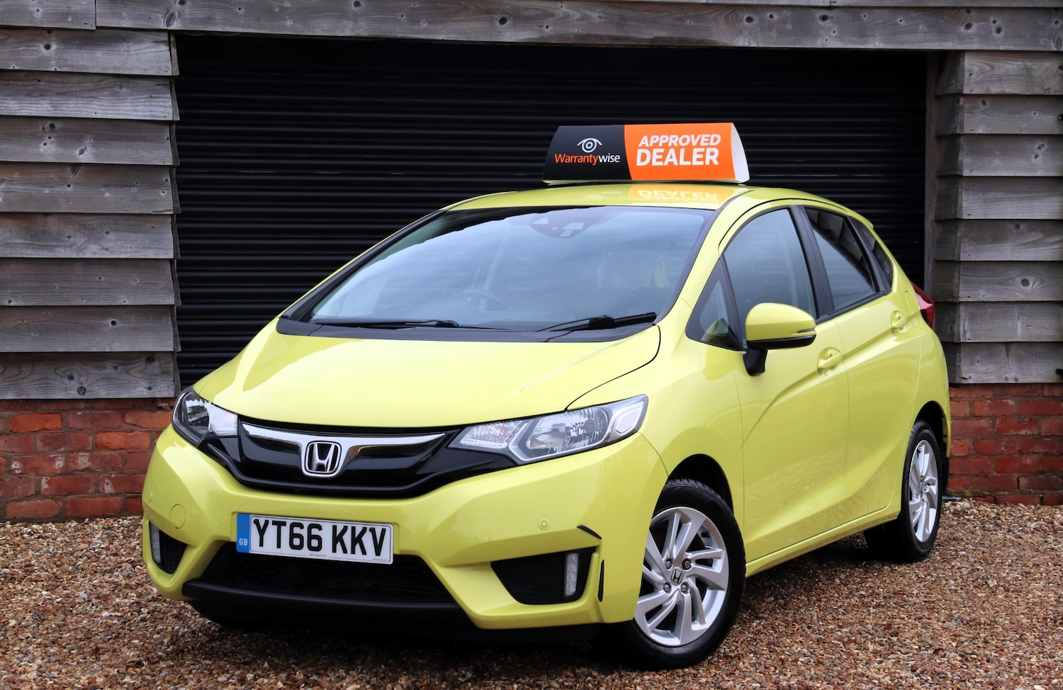 Used Honda Jazz 2016 for sale - 76719588: Photo 2