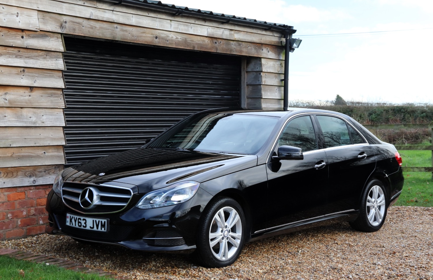 Used Mercedes-Benz E Class 2013 for sale - 76681977: Photo 6