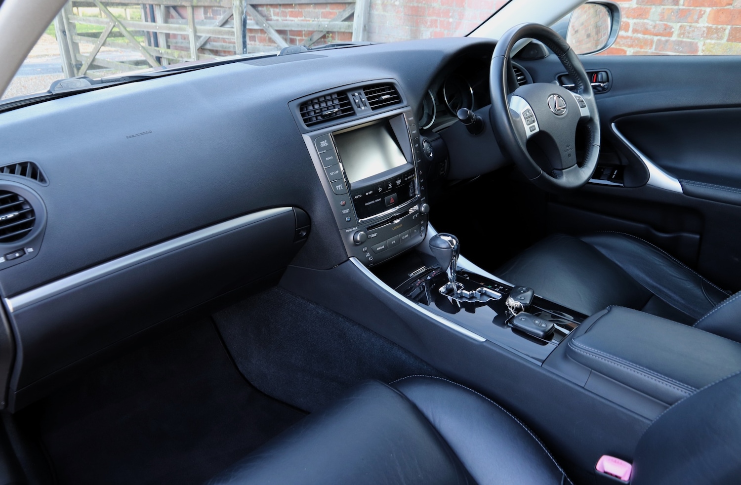 Used Lexus IS 2012 for sale - 76637202: Photo 12