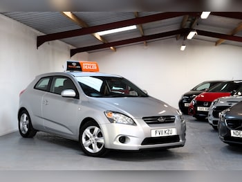 Used Kia Pro Ceed 2011 for sale - 79081701: Photo