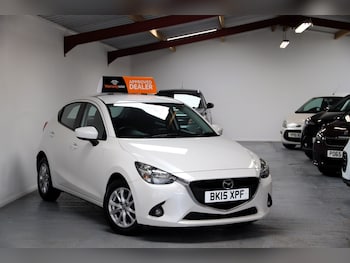 Used Mazda Mazda2 2015 for sale - 75982293: Photo