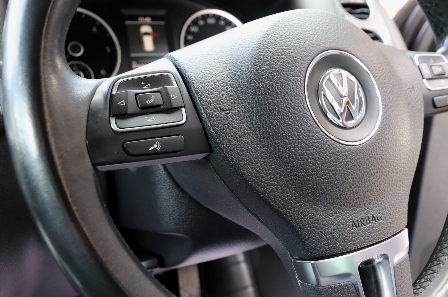 Used Volkswagen Tiguan 2014 for sale - 77579779: Photo 12