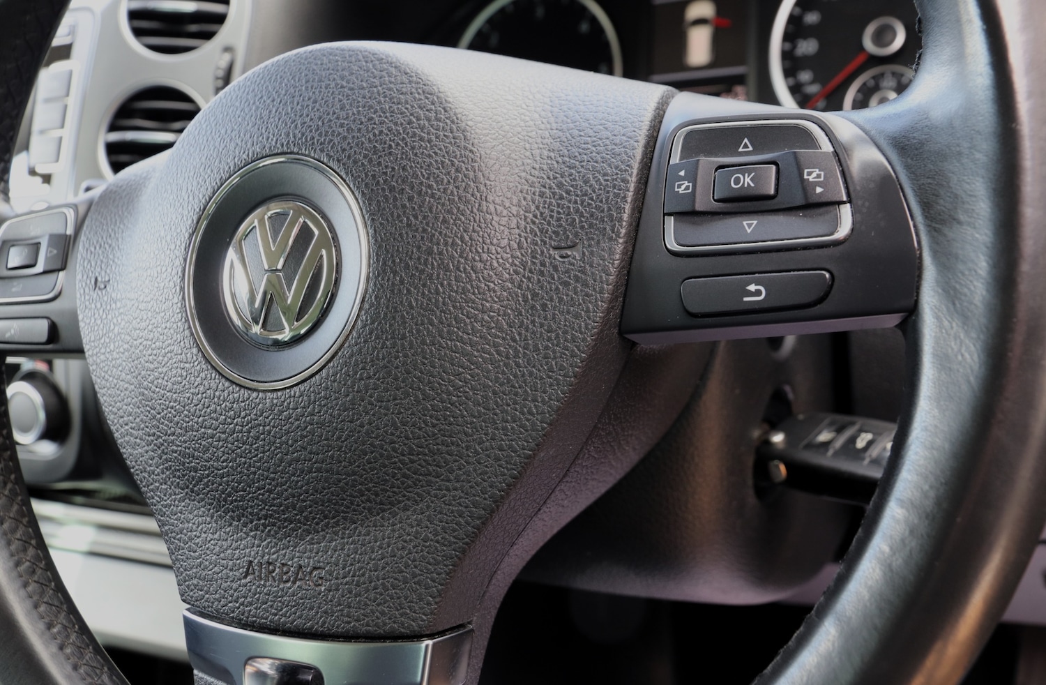 Used Volkswagen Tiguan 2014 for sale - 77579779: Photo 13