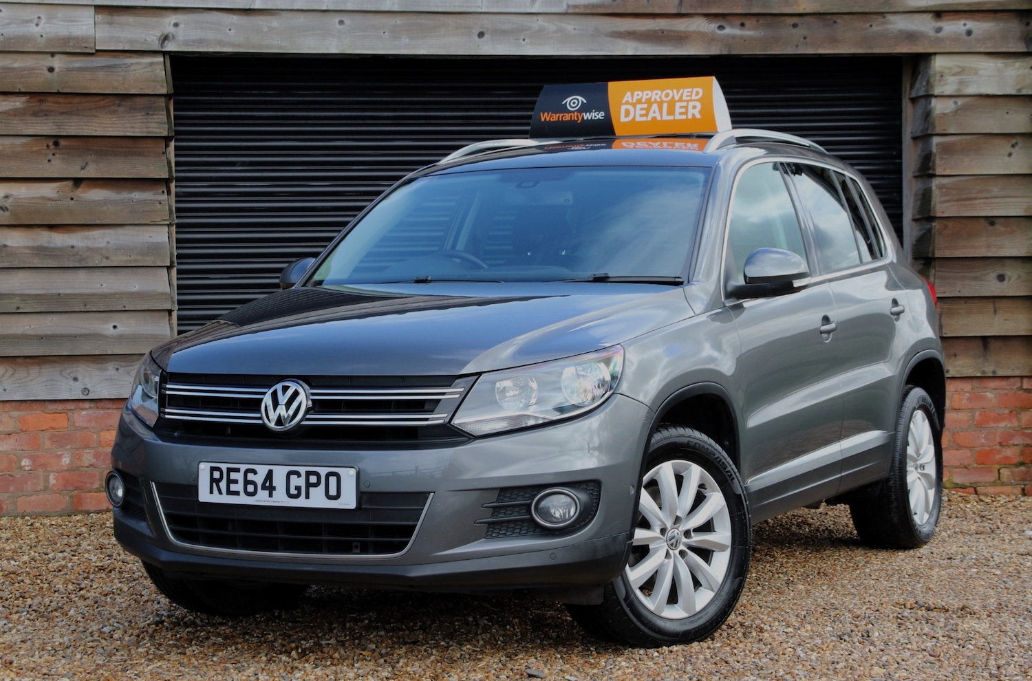 Used Volkswagen Tiguan 2014 for sale - 77579779: Photo 2