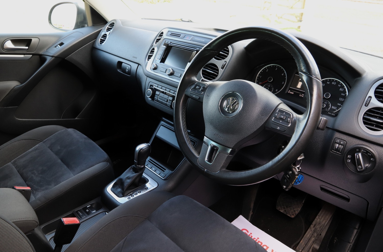 Used Volkswagen Tiguan 2014 for sale - 77579779: Photo 8