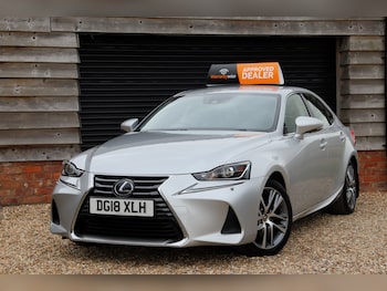 Used Lexus IS 2018 for sale - 79340191: Photo