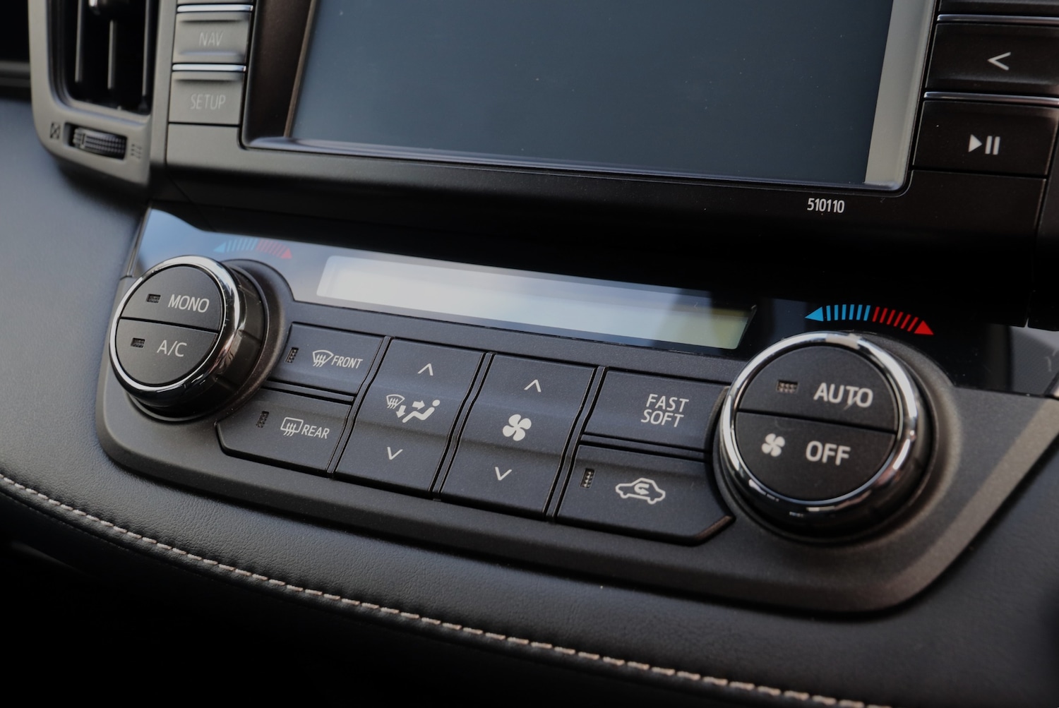 Used Toyota RAV4 2017 for sale - 77103715: Photo 14