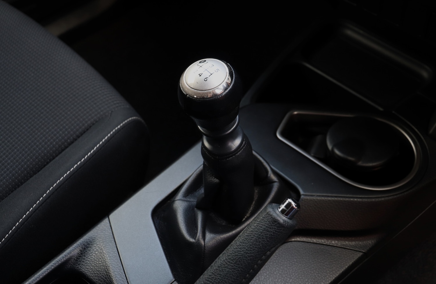 Used Toyota RAV4 2017 for sale - 77103715: Photo 15