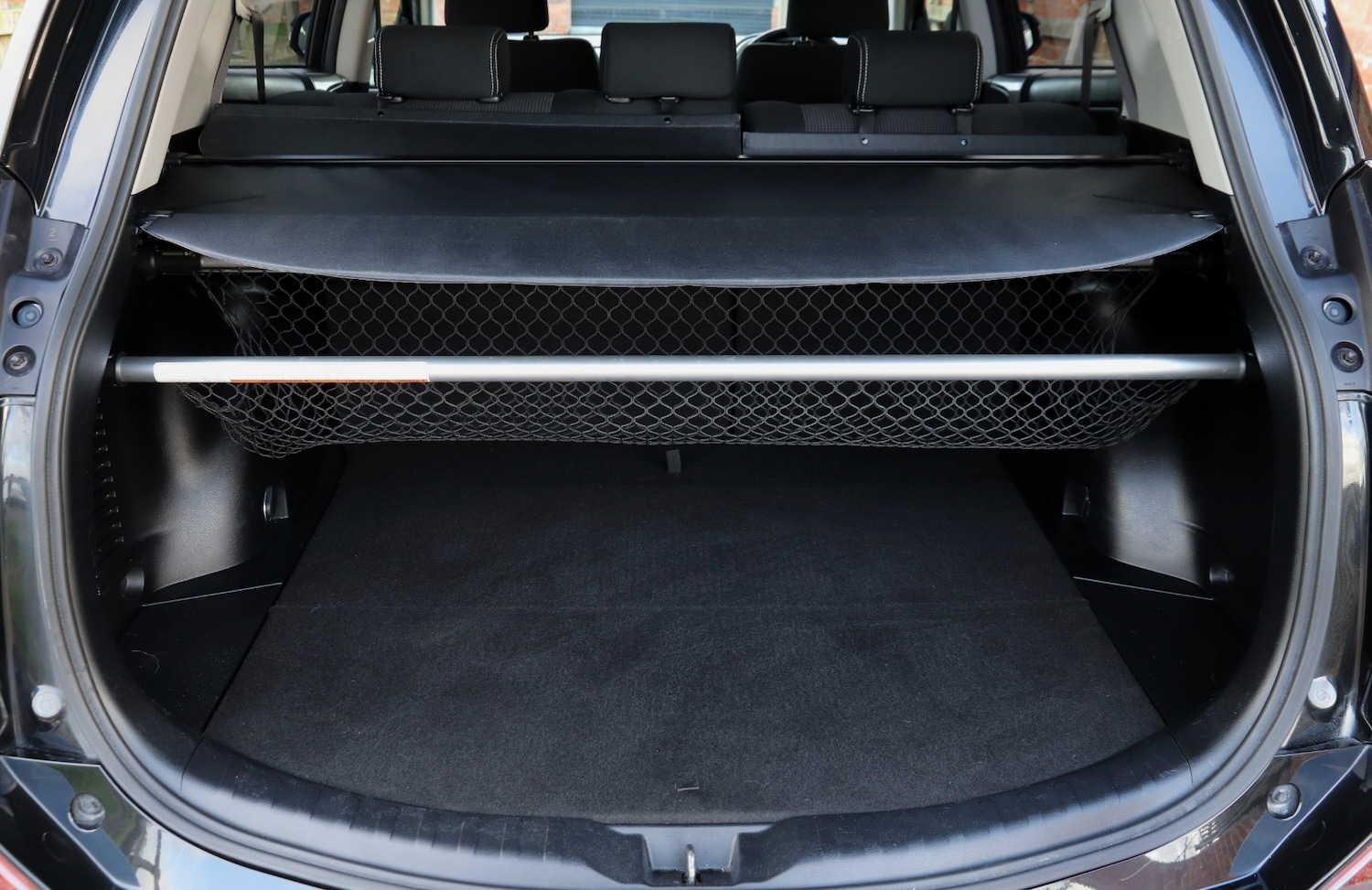 Used Toyota RAV4 2017 for sale - 77103715: Photo 18