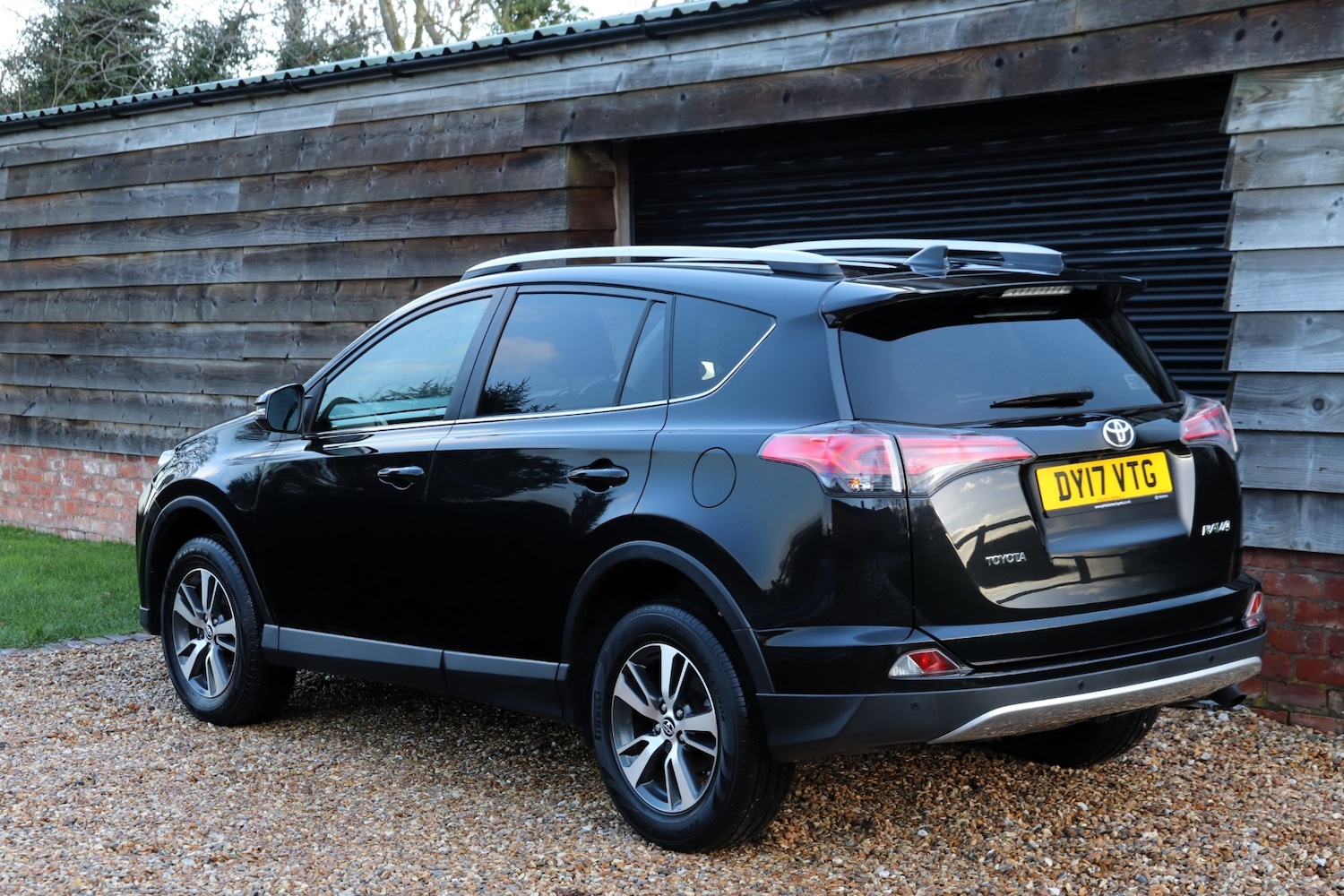 Used Toyota RAV4 2017 for sale - 77103715: Photo 7