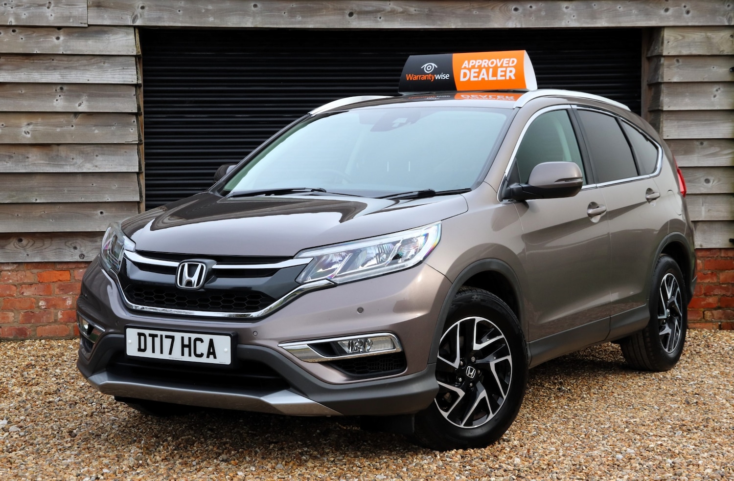 Used Honda CR-V 2017 for sale - 77568746: Photo 2