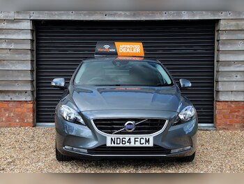 Used Volvo V40 2014 for sale - 78864471: Photo
