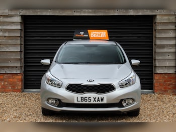 Used Kia Ceed 2016 for sale - 76046419: Photo