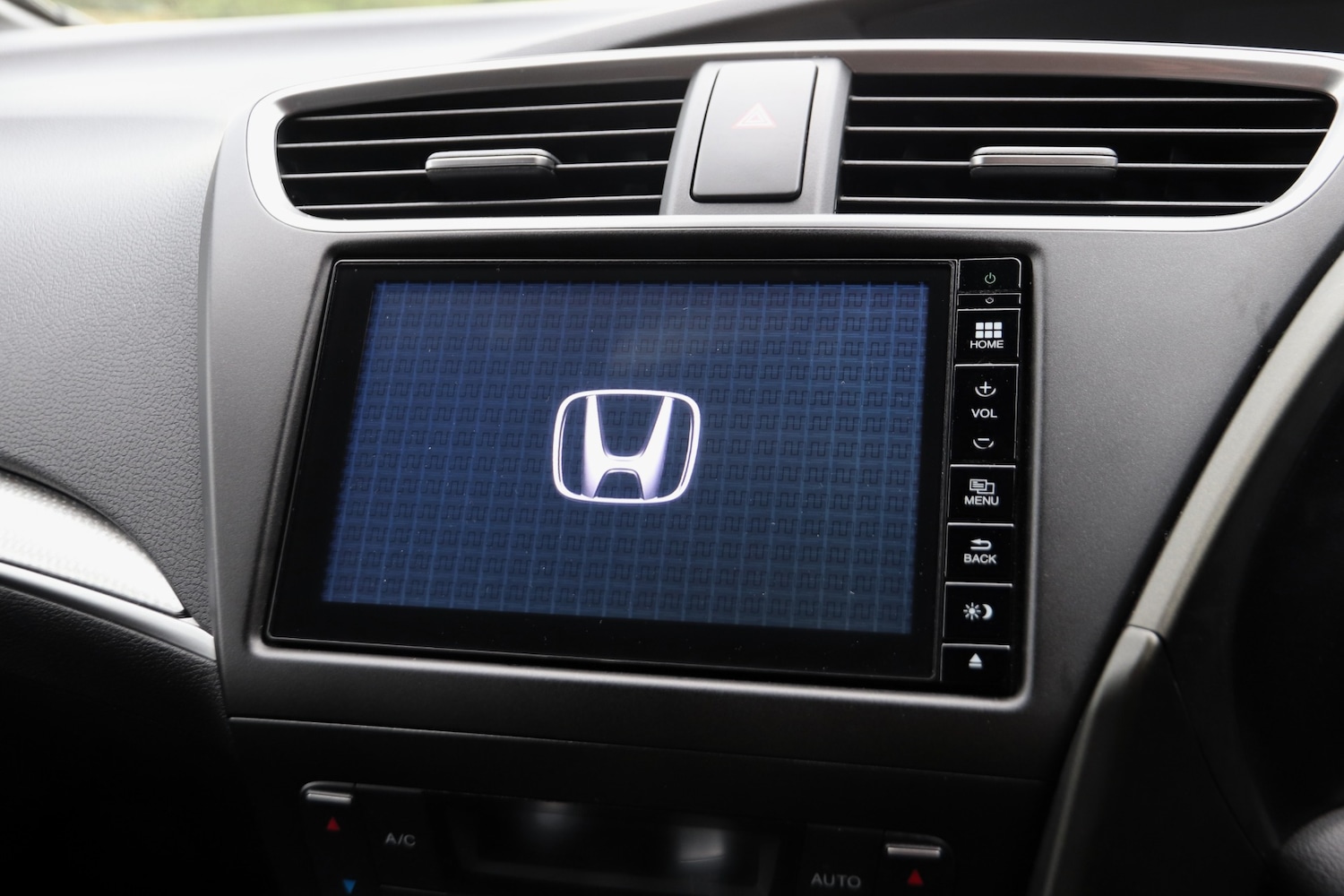 Used Honda Civic 2016 for sale - 76479556: Photo 14