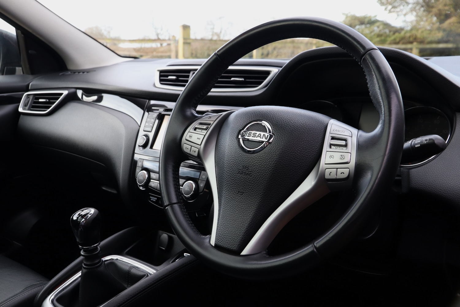 Used Nissan Qashqai 2015 for sale - 77103377: Photo 12