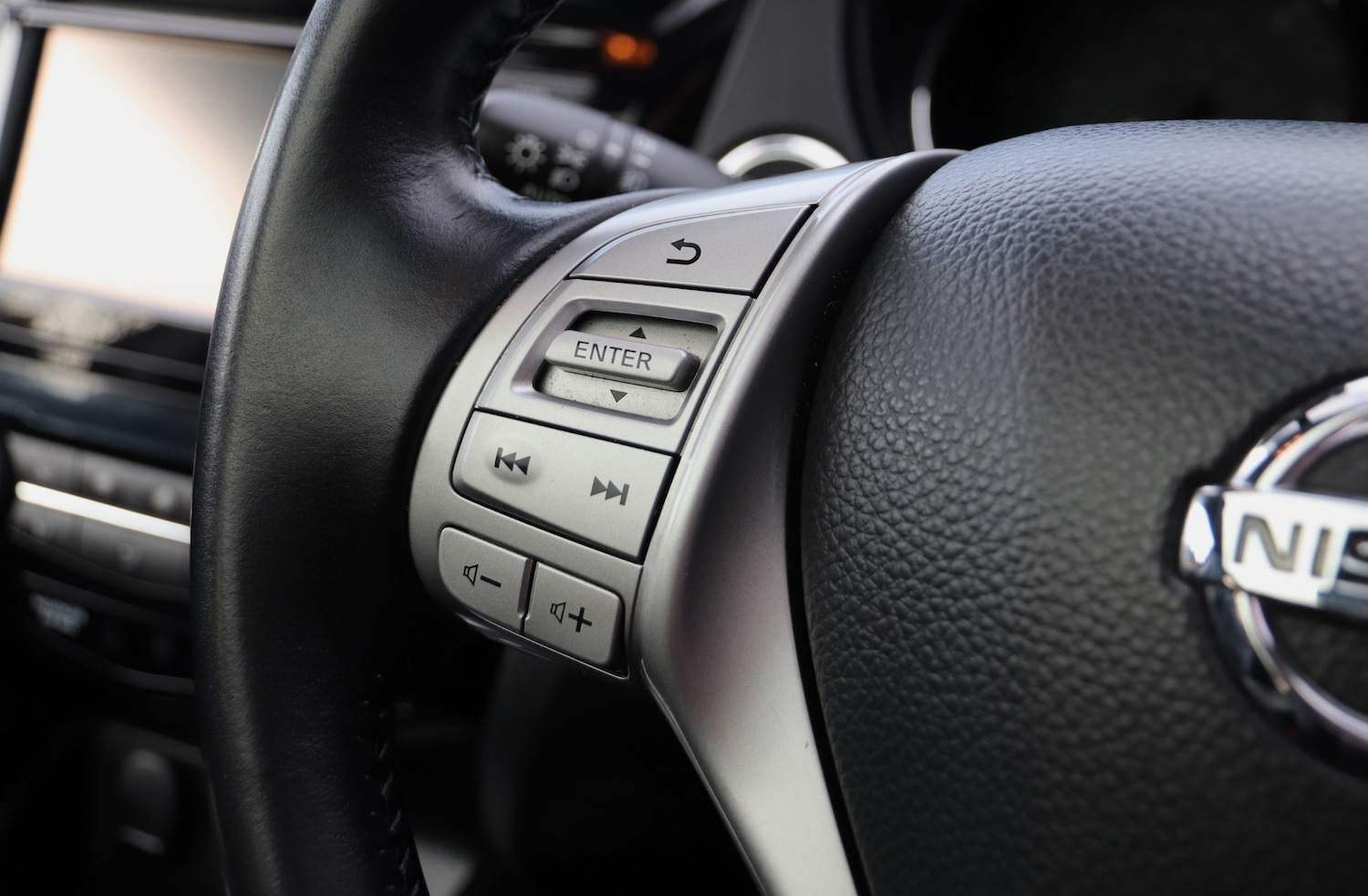 Used Nissan Qashqai 2015 for sale - 77103377: Photo 15