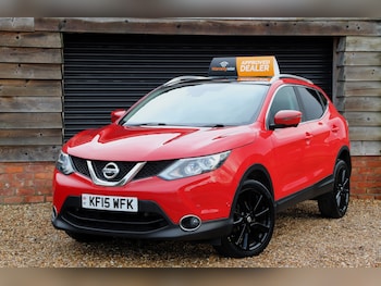 Used Nissan Qashqai 2015 for sale - 77103377: Photo