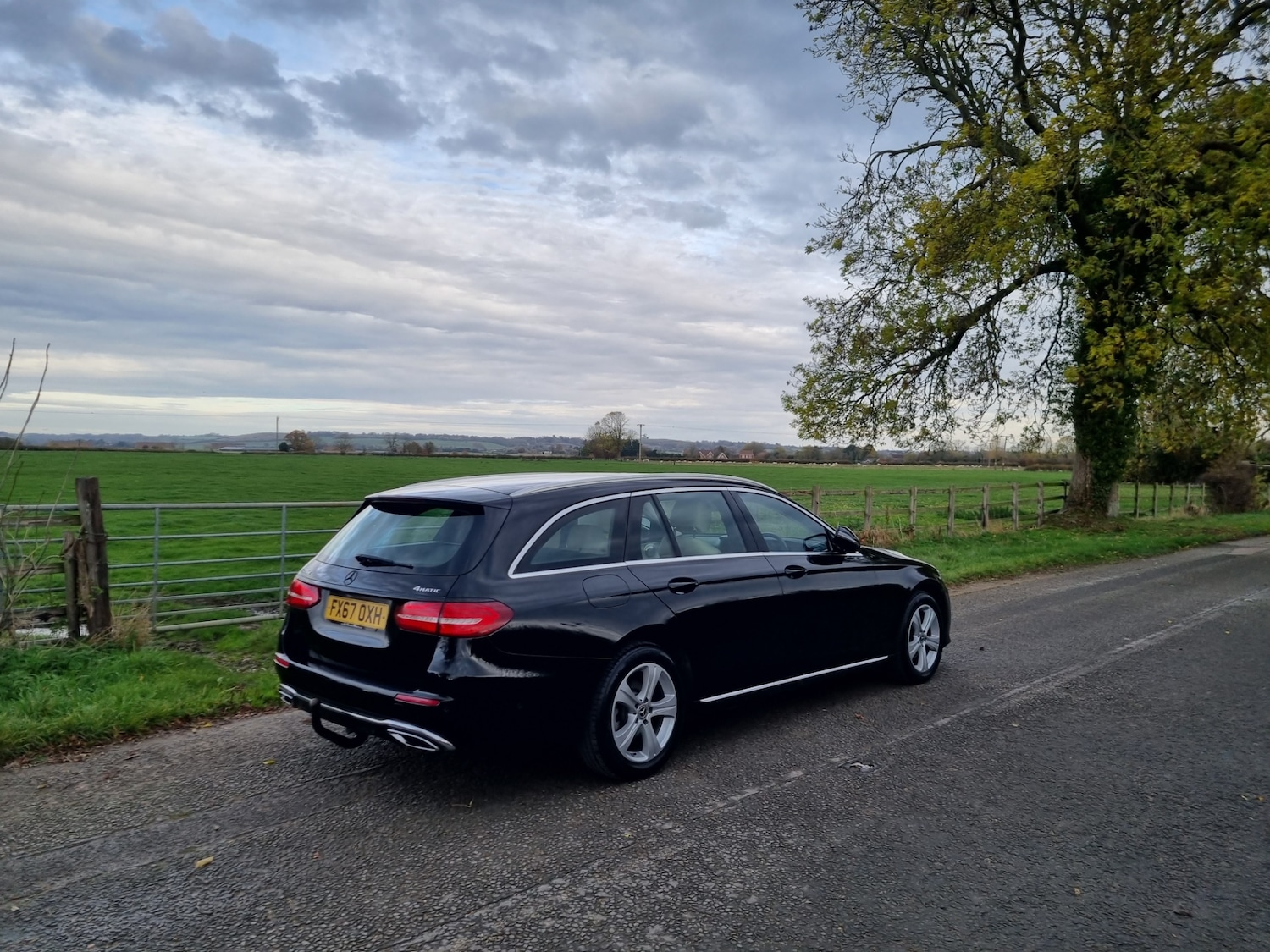 Used Mercedes-Benz E Class 2017 for sale - 76476999: Photo 12