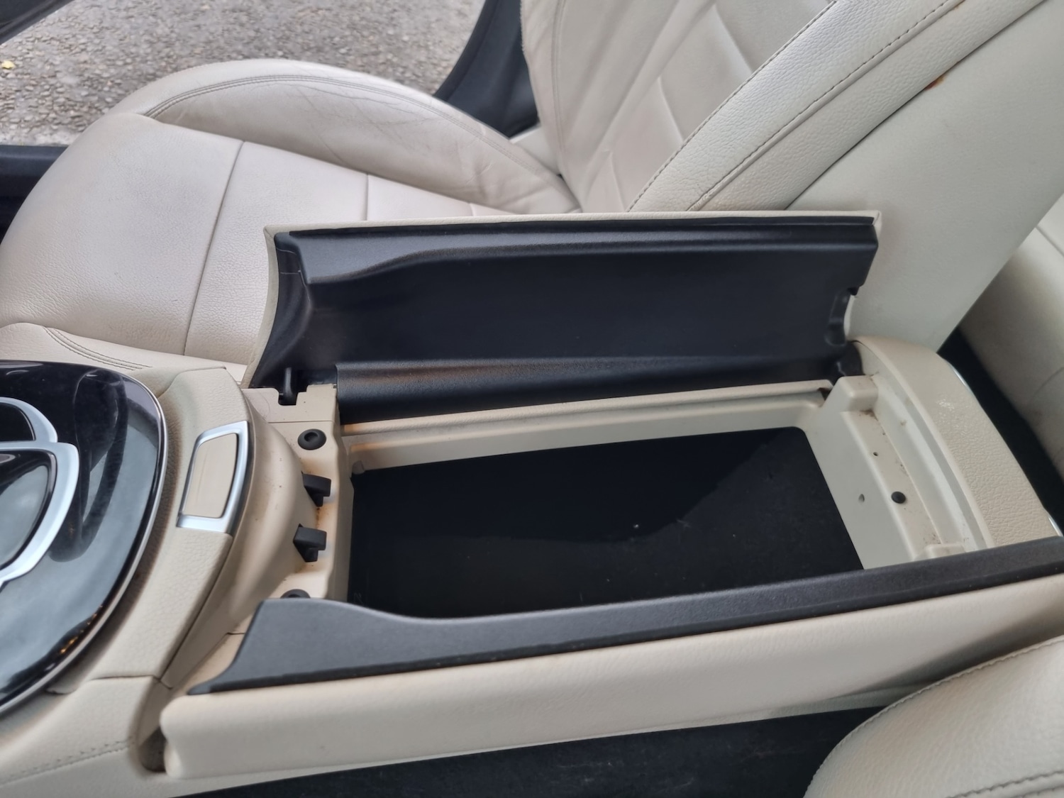 Used Mercedes-Benz E Class 2017 for sale - 76476999: Photo 35