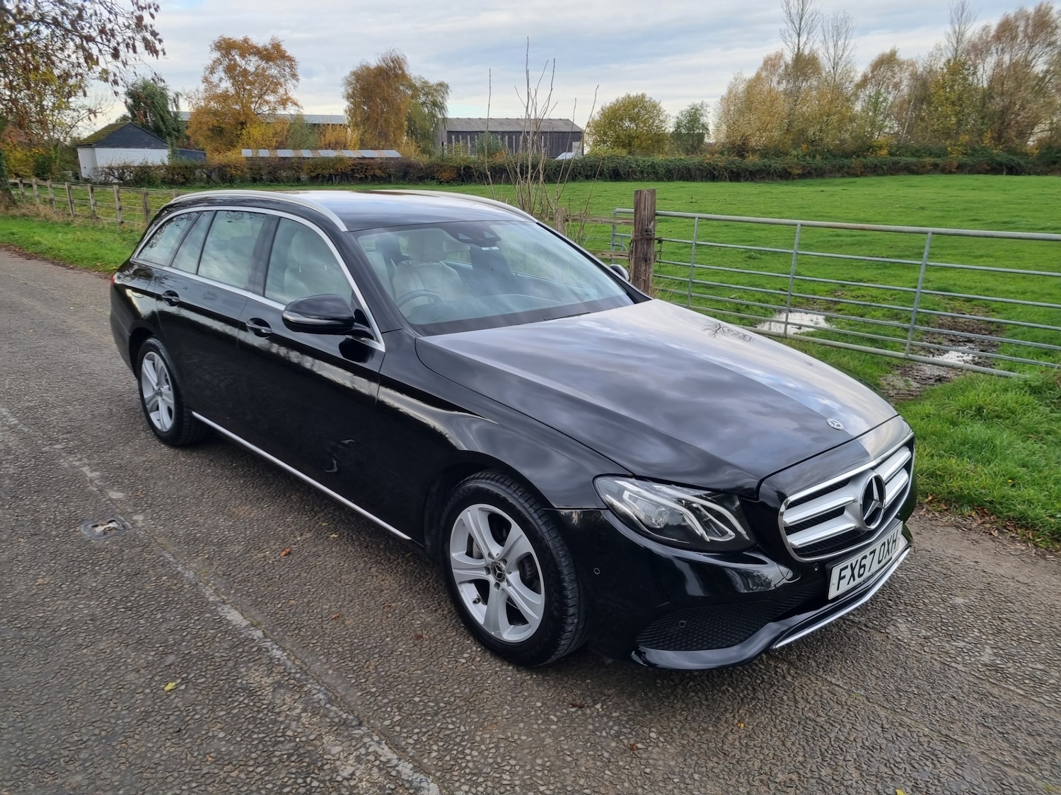 Used Mercedes-Benz E Class 2017 for sale - 76476999: Photo 6