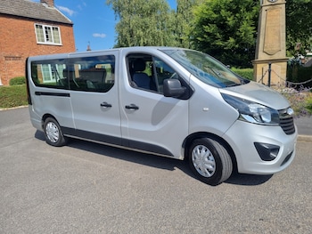 Used Vauxhall Vivaro 2016 for sale - 75239661: Photo