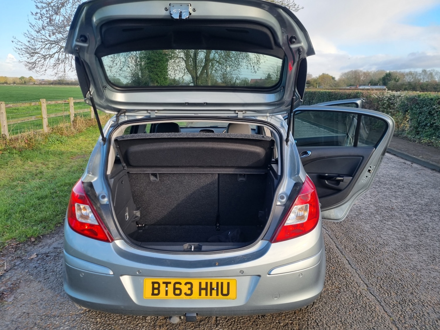 Used Vauxhall Corsa 2013 for sale - 76682699: Photo 14