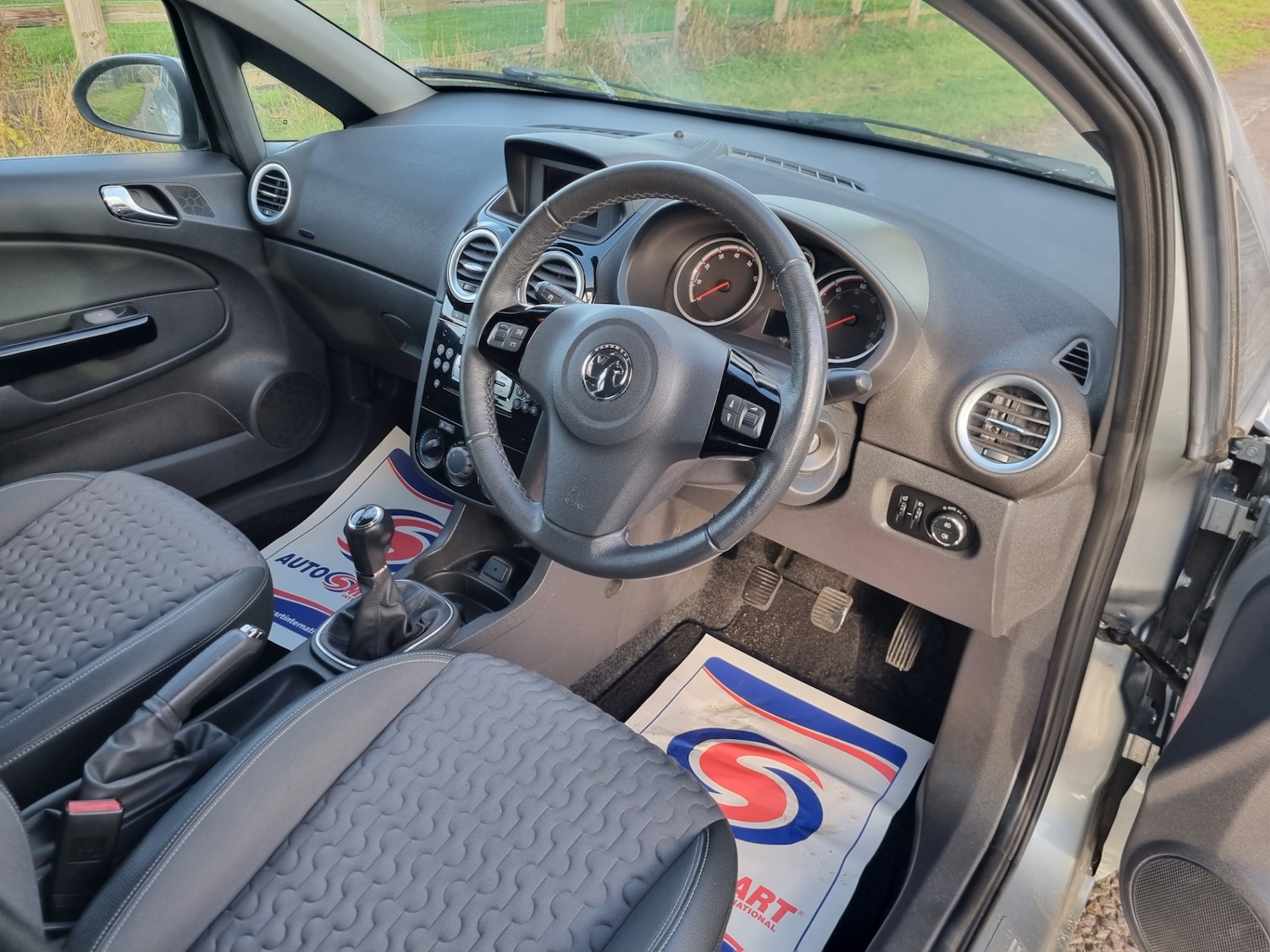 Used Vauxhall Corsa 2013 for sale - 76682699: Photo 16