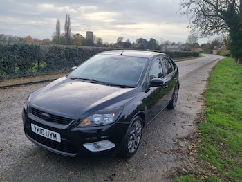 Used Ford Focus 2010 for sale - 76532536: Photo